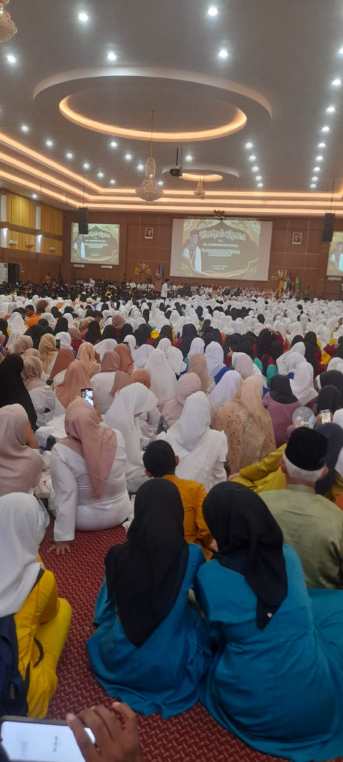 Menghadiri Undangan Gubernur Kepri dalam Peringatan Maulid Nabi di Universitas Batam