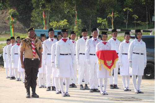 Upacara HUT ke-78 RI SMAN 24 Batam