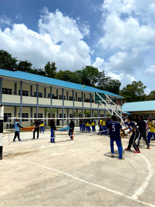 Antusiasme Warga SMAN 24 Batam dalam Perayaan HUT ke-78 RI